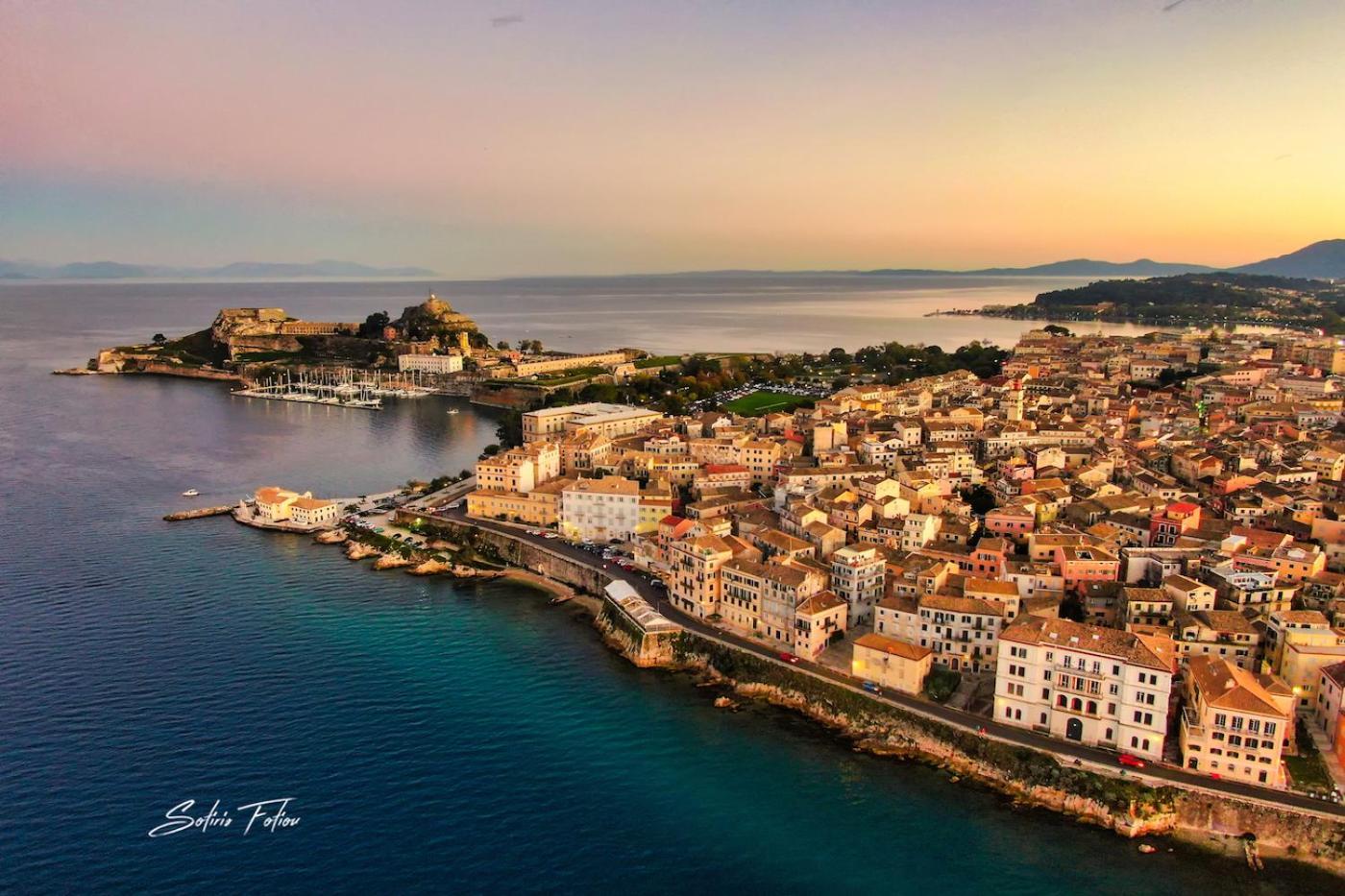 Mouragia Budget Places Corfu  외부 사진